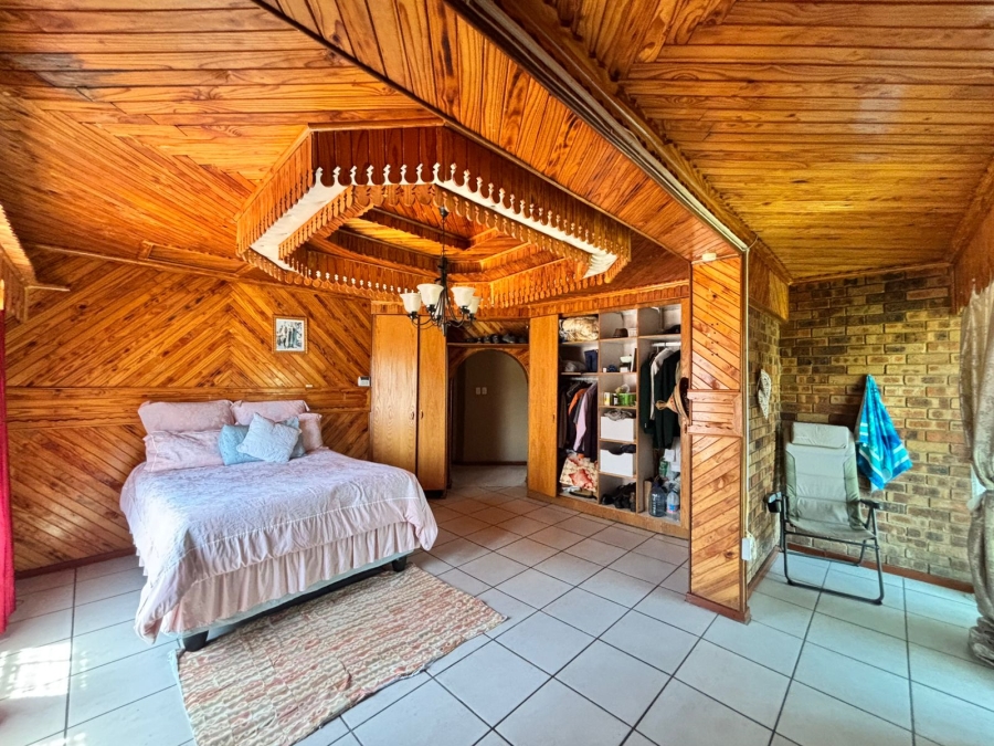 4 Bedroom Property for Sale in Parys Free State